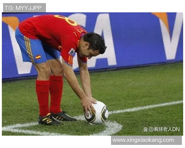 足球明星的任意球技巧揭秘与精彩瞬间回顾