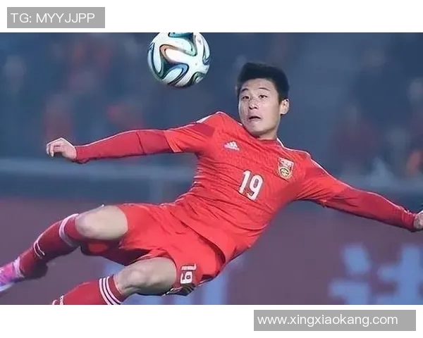 武磊在绿茵场上展现足球技艺的精彩瞬间视频集锦 武磊在绿茵场上展现足球技艺的精彩瞬间视频集锦