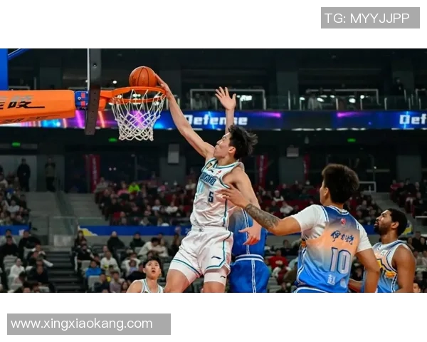 开拓者与快船季前赛激战在即球迷期待精彩对决与新阵容表现